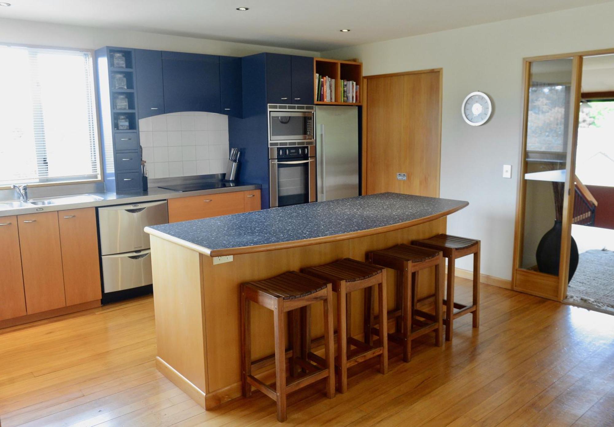 Sargood Splendour - Wanaka Holiday Home المظهر الخارجي الصورة
